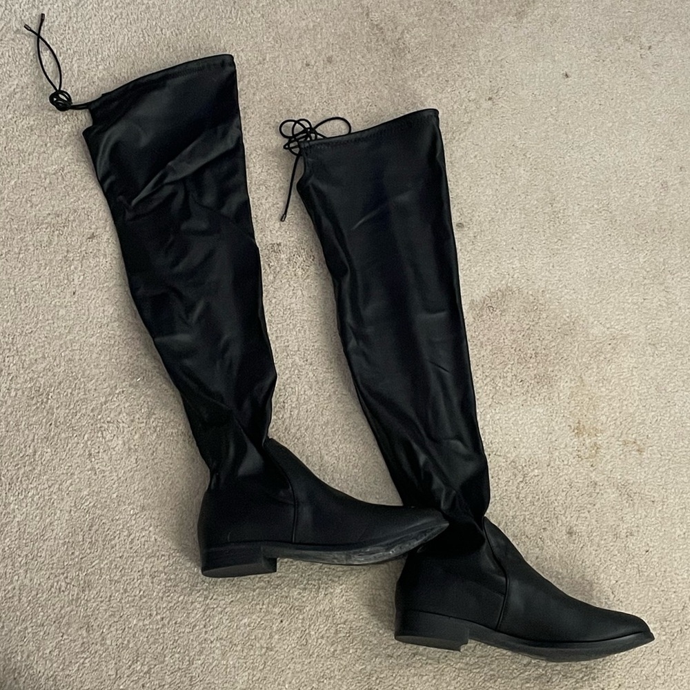 Black Boots